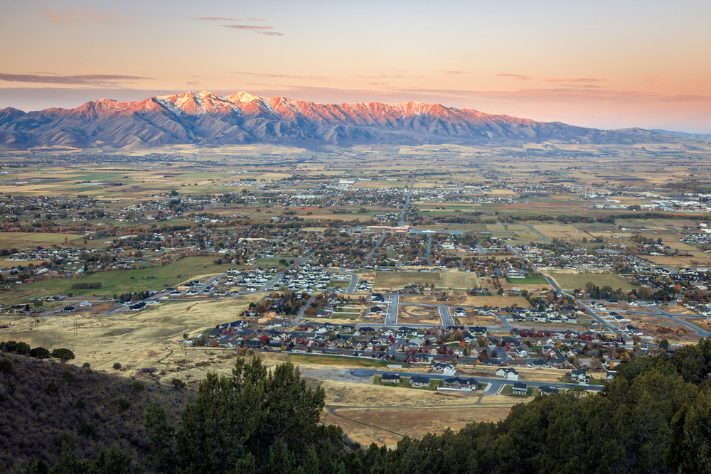 Sunrise over town in Cache Valley near Logan - adsmithins.com